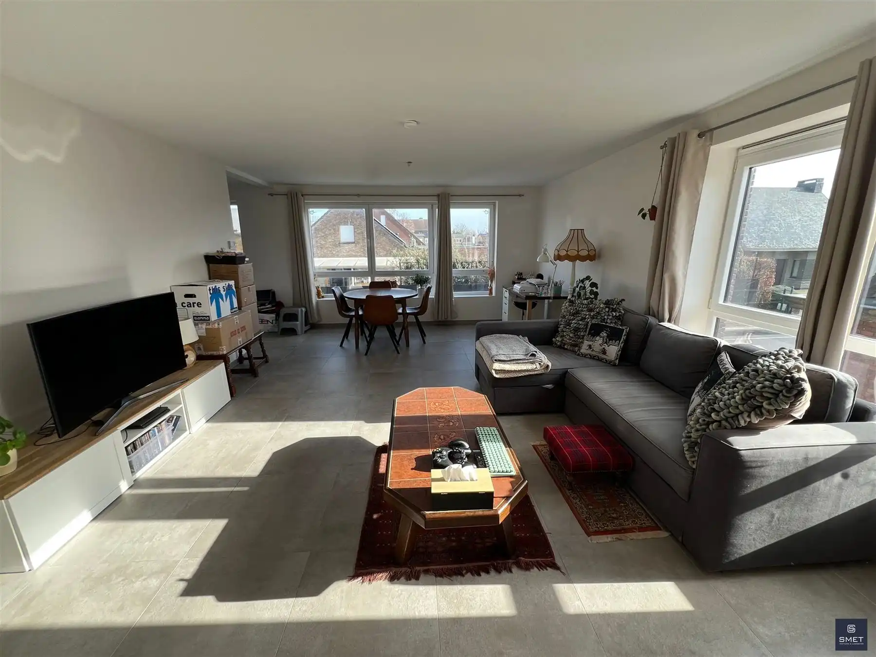 RECENT, MODERN APPART. MET 2 SLPKS EN AUTOSTAANPL. foto 5