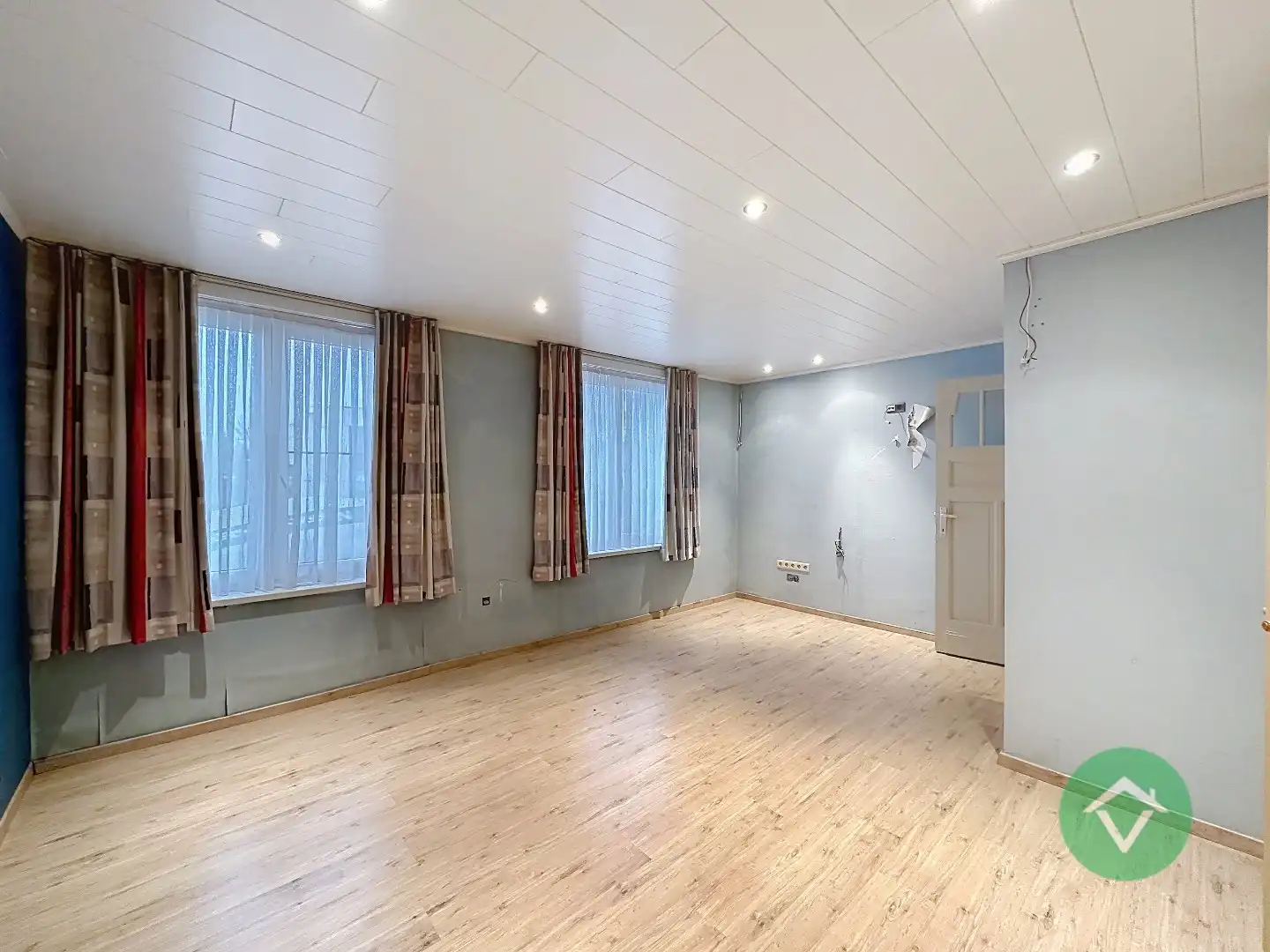 Handelspand met woonst op topligging in Gistel foto 28