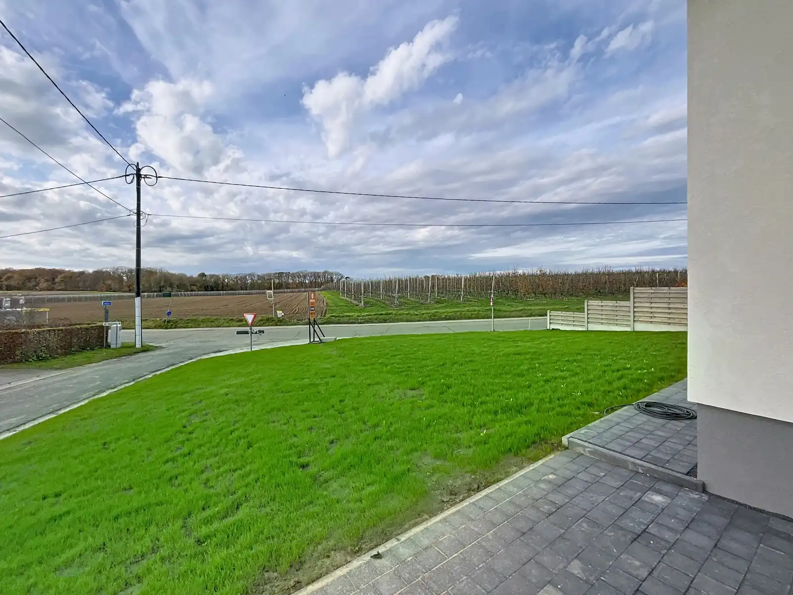 Instapklare gerenoveerde woning 3 slpks - tuin en garage foto 25