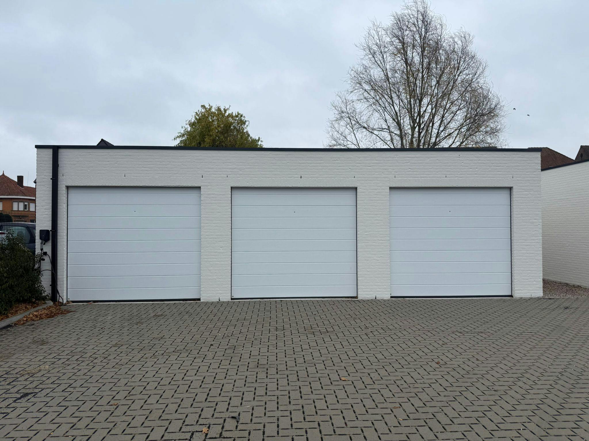 Garageboxen te koop in centrum Deerlijk foto 4