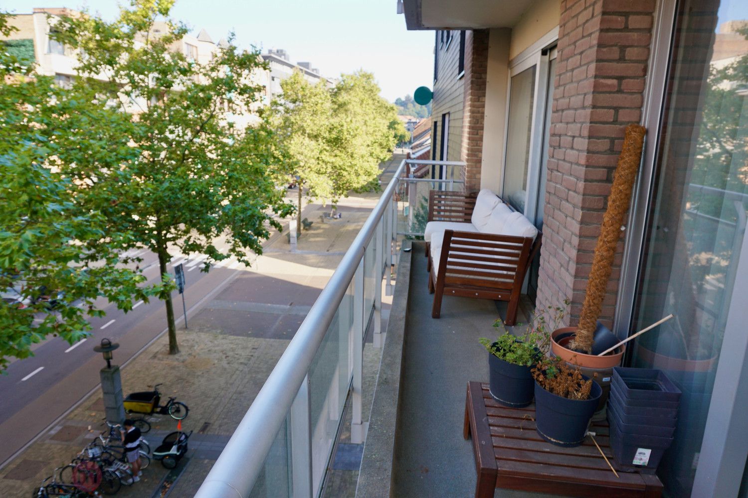 Centraal gelegen appartement met 2 slaapkamers en autostaanplaats. foto 7
