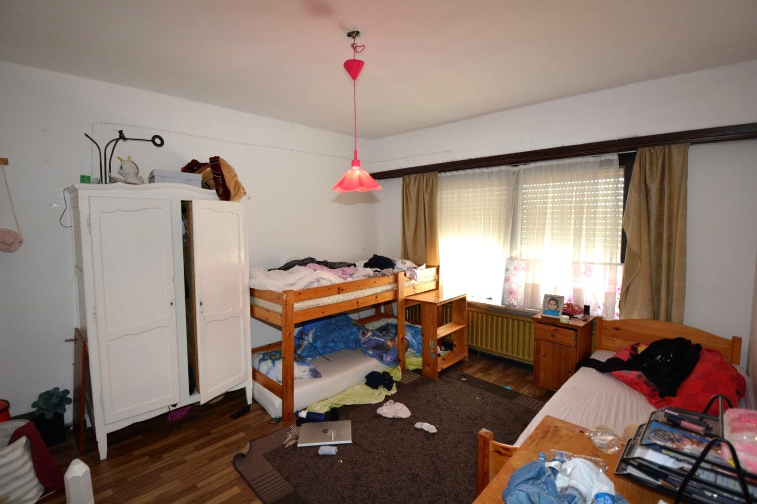 RUIME WONING MET 3 SLK OP PERCEEL VAN 973 m²! foto 8
