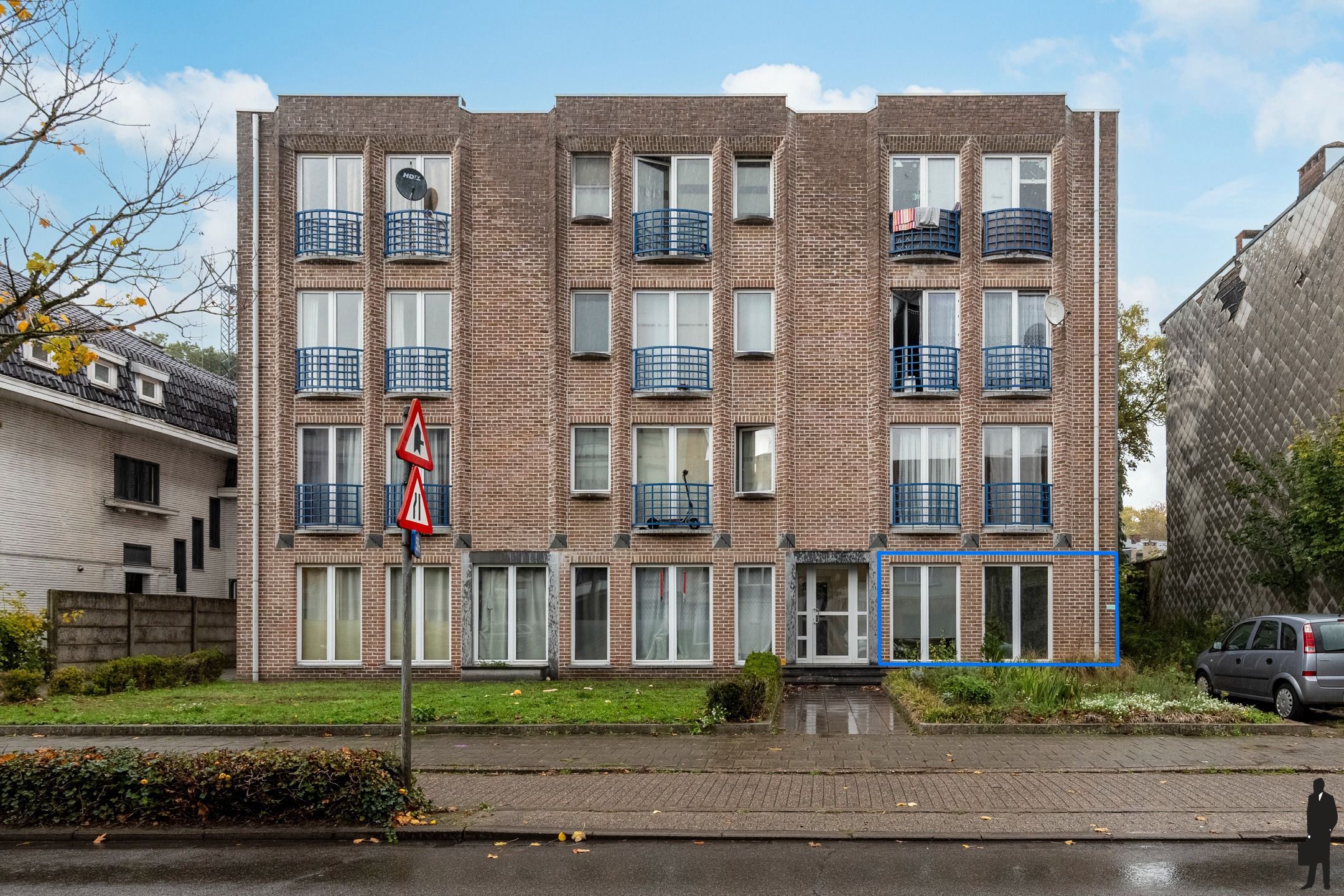 Instapklaar gelijkvloers appartement met 2 slaapkamers foto {{pictureIndex}}