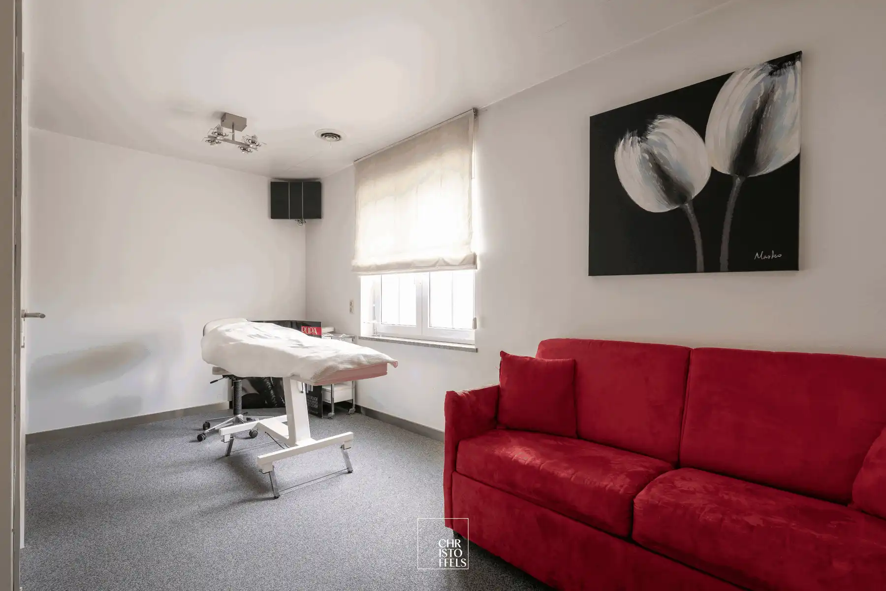 Tijdloze villa van 422 m² met uitzonderlijke ruimte en mogelijkheden nabij Maastricht! foto 23