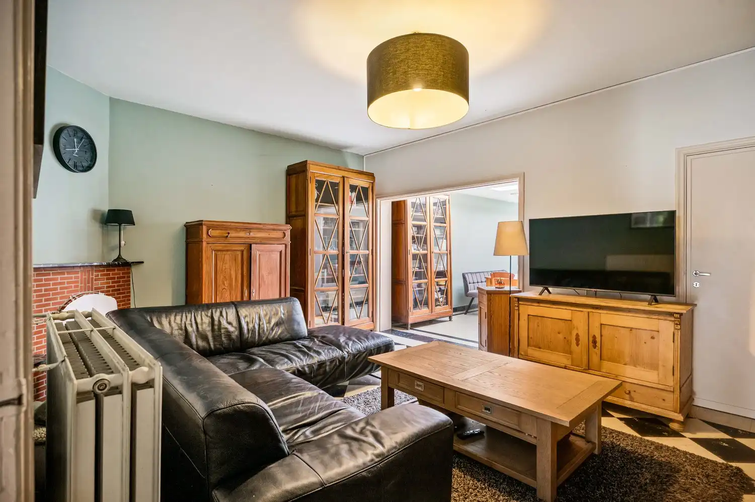 Instapklare woning met 4 slpkrs met gezellige stadstuin en garage foto 6