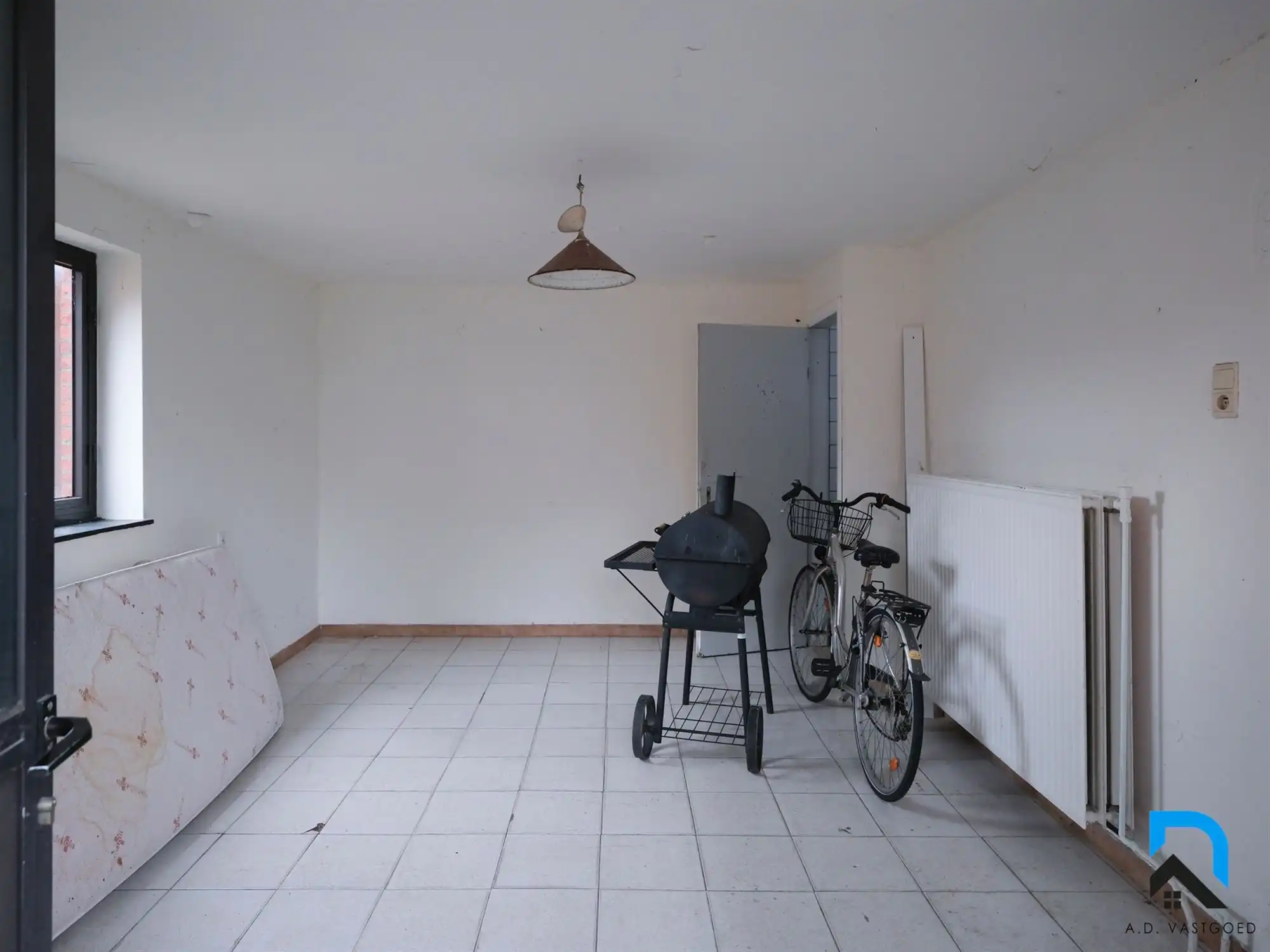 Mooie woning met tuin en garage foto 25