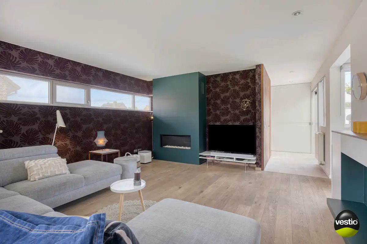 TIJDLOZE MODERNE WONING OP 10A73CA TE HOESELT. foto 15