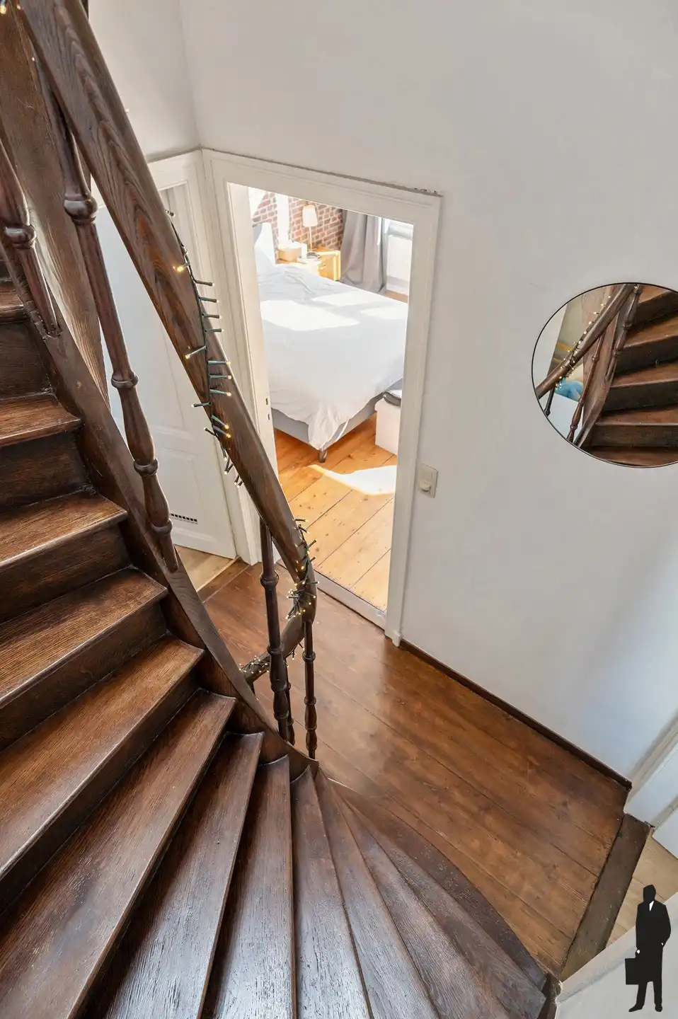 Prachtig herenhuis met ruime stadskoer foto 24