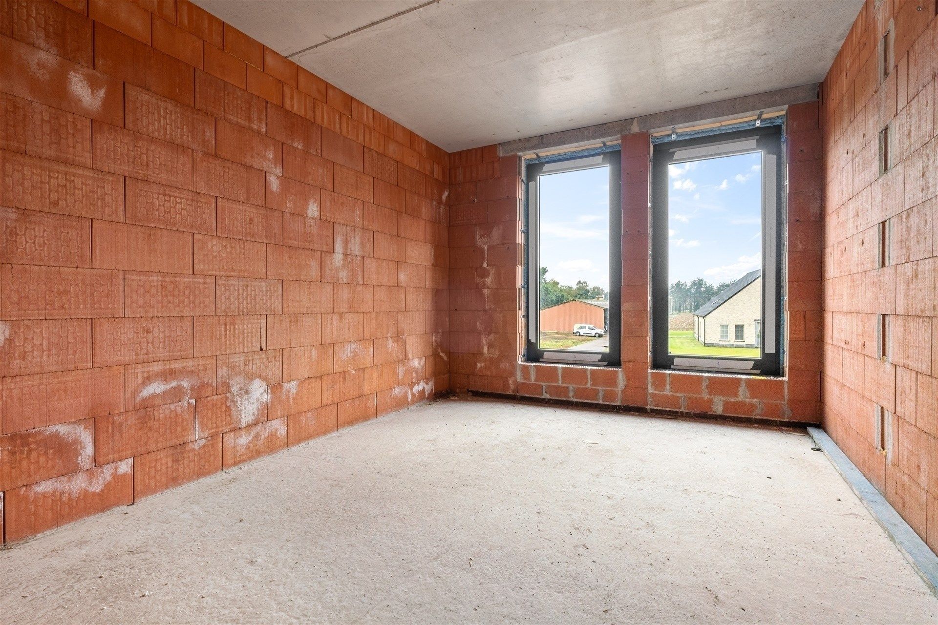 Ruime woning met 3 a 5 slaapkamers foto 13