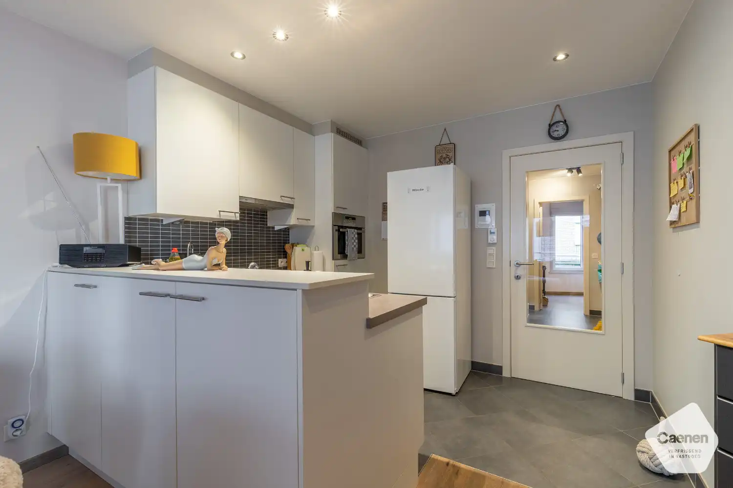 Instapklaar twee slaapkamer appartement op een uitstekende locatie foto 9