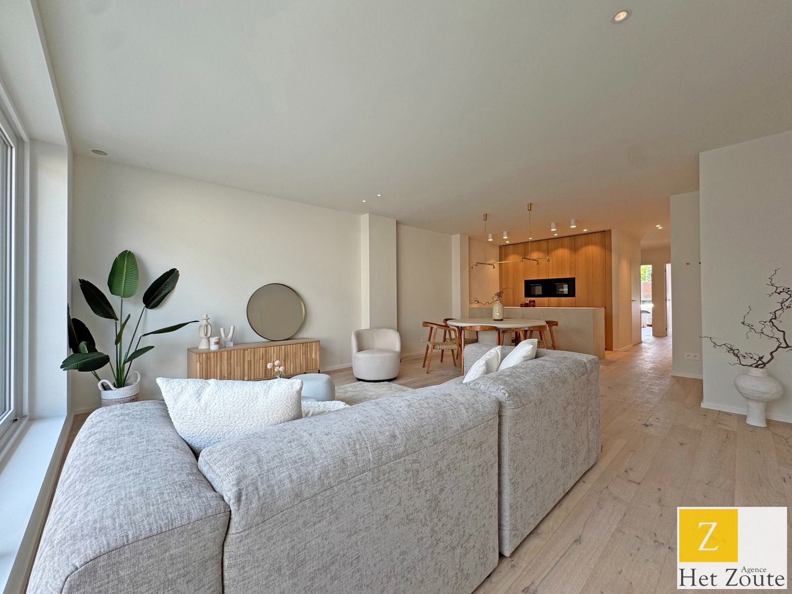 Gelijkvloers appartement met terras en tuin te Knokke foto 5
