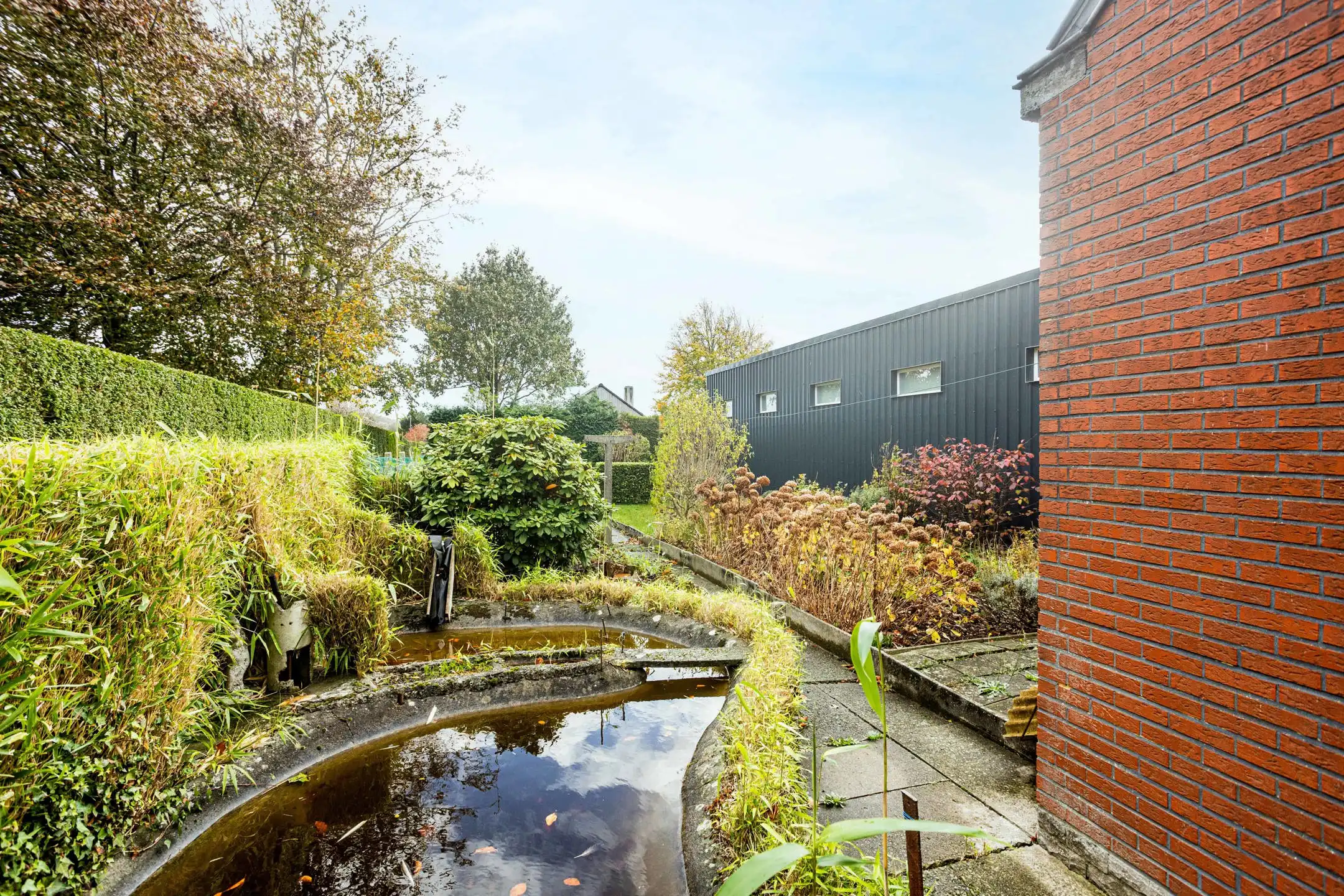 Gunstig gelegen halfopen bebouwing met garage. foto 20