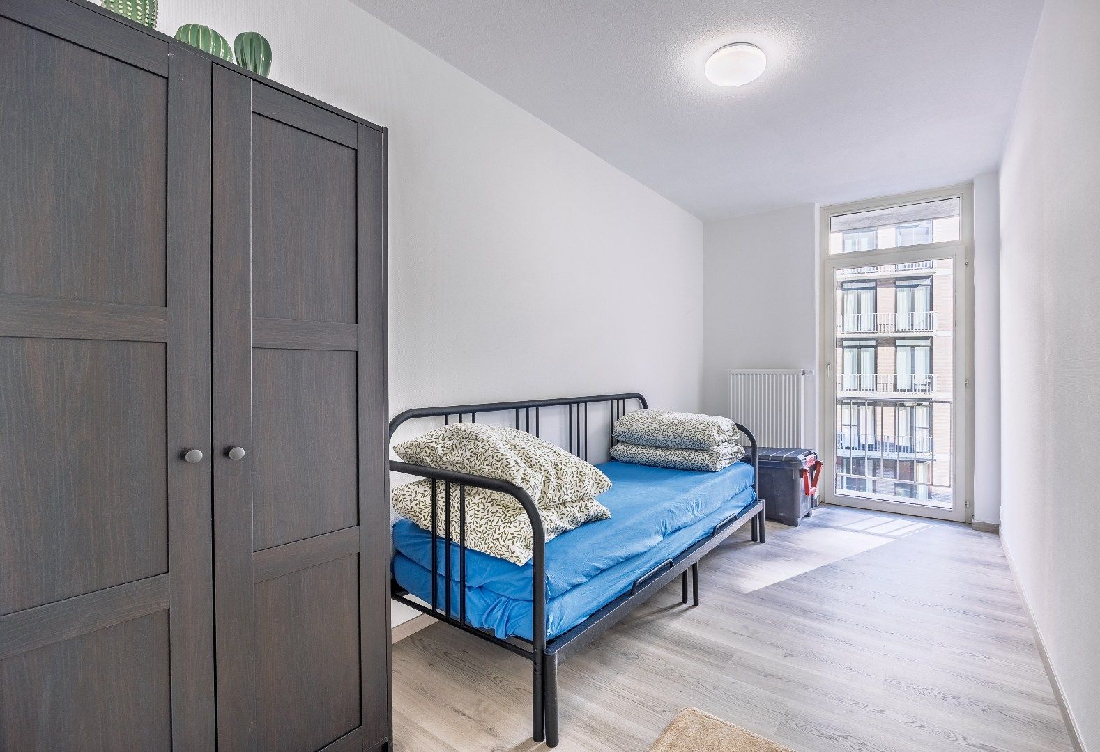Gerenoveerd appartement aan de achterzijde van de zeedijk. foto 10