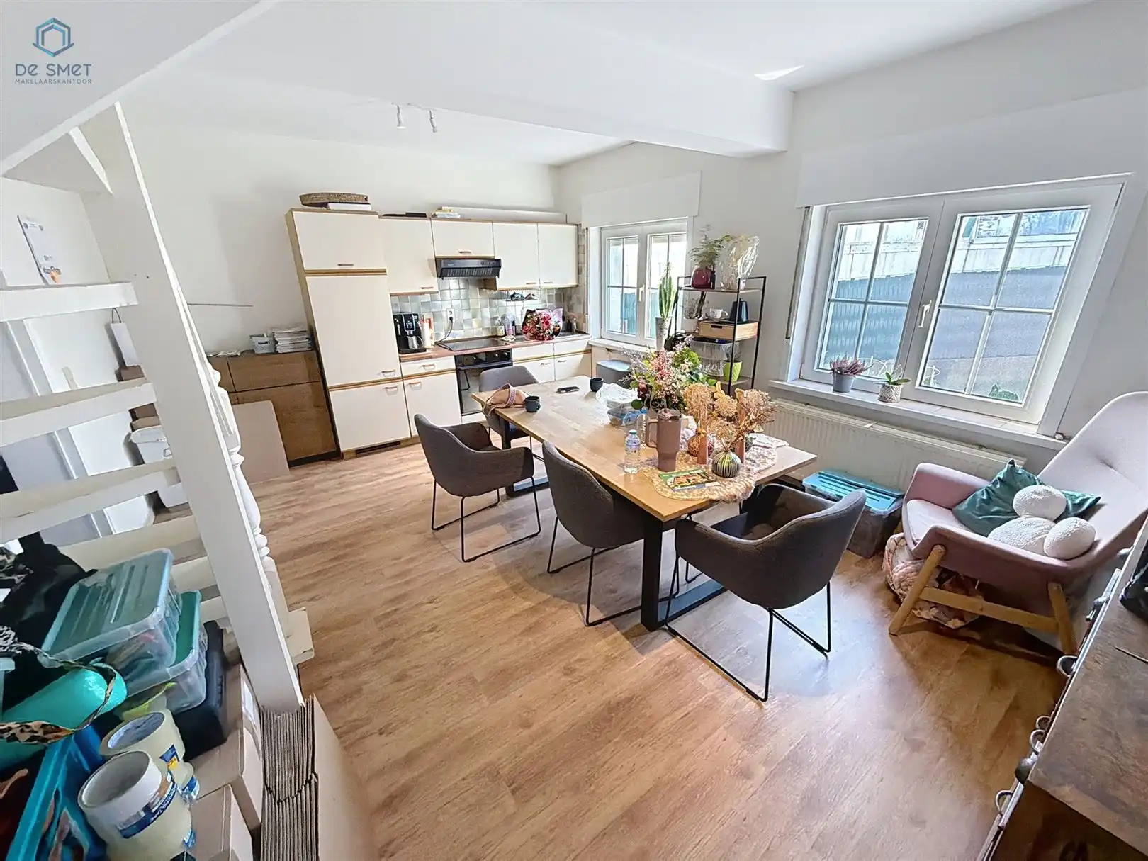 WONING MET TUIN EN GARAGE foto 7