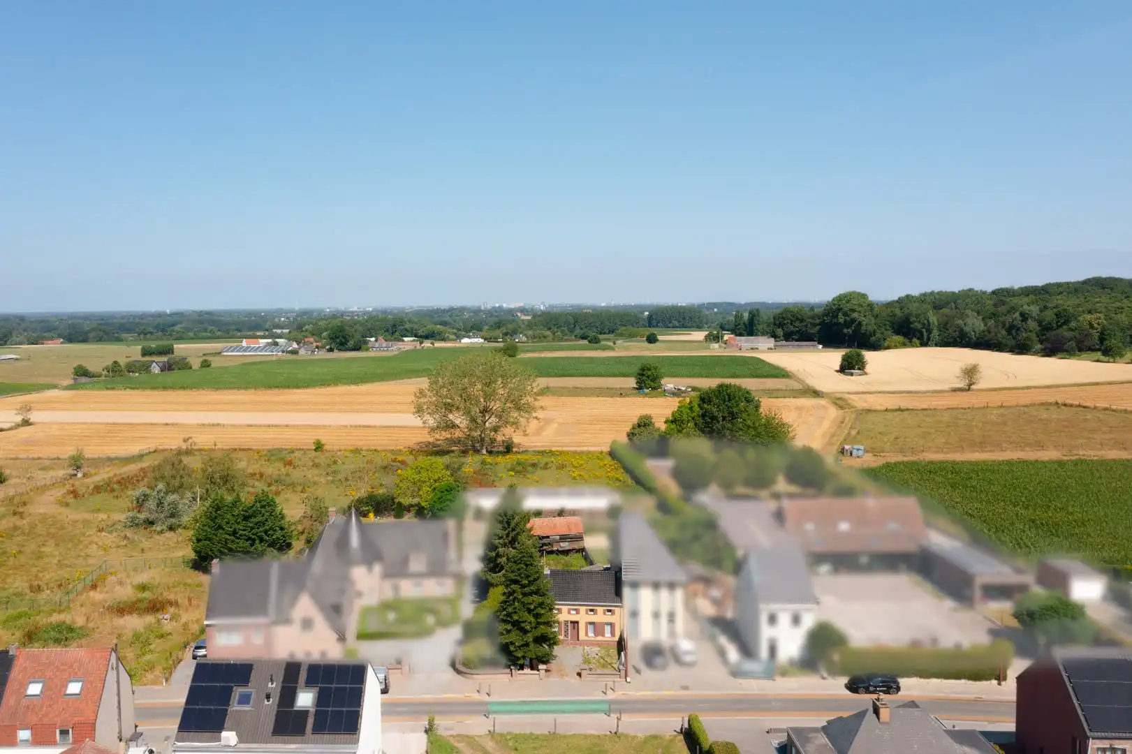 Landelijke woning te Oosterzele met uitzonderlijk renovatiepotentieel ! foto 6
