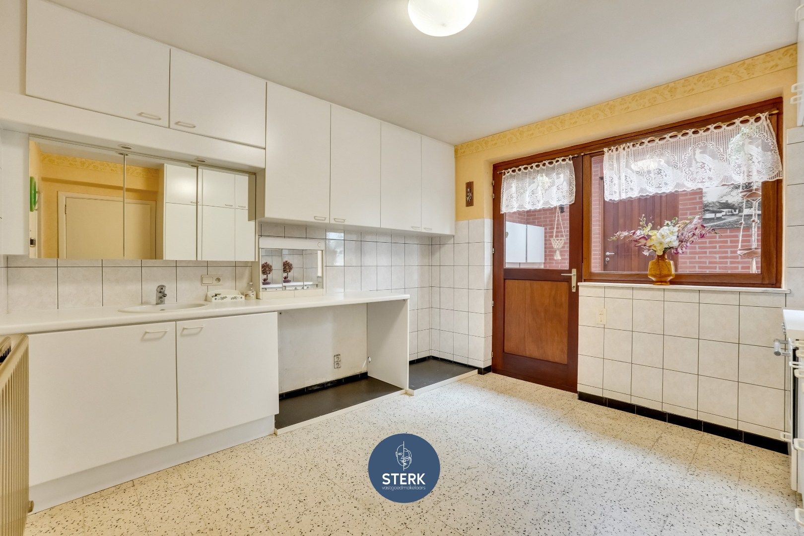 GOED ONDERHOUDEN WONING OP EEN UNIEKE LOCATIE TE VLIERMAALROOT !  foto 10
