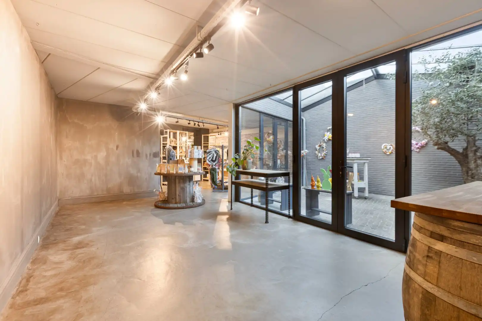 Multifunctionele handelsruimte op een gunstige locatie in Mol-Centrum. foto 6