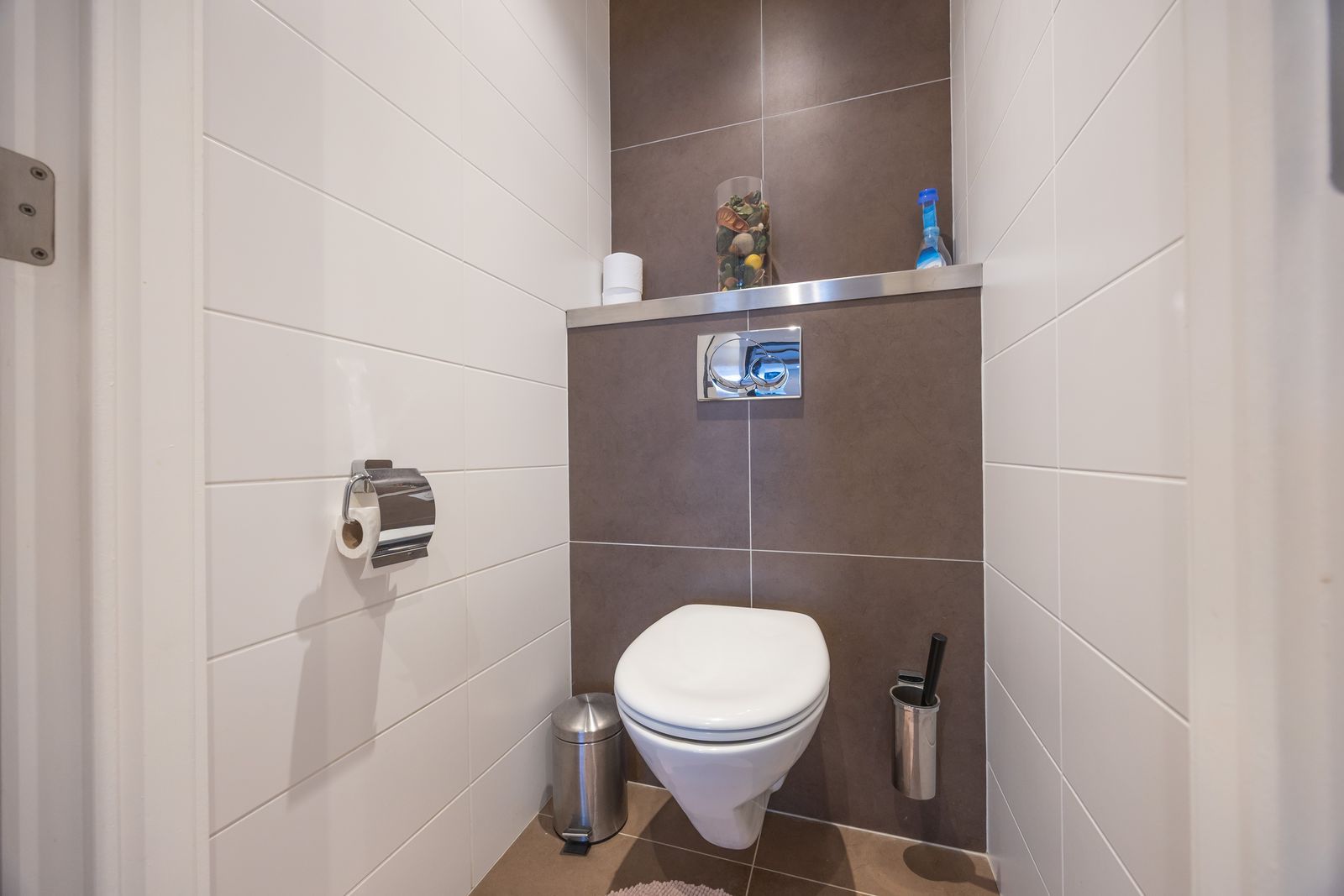 Fenomenaal gerenoveerd hoekappartement met 2 slpk pal aan het strand foto 13