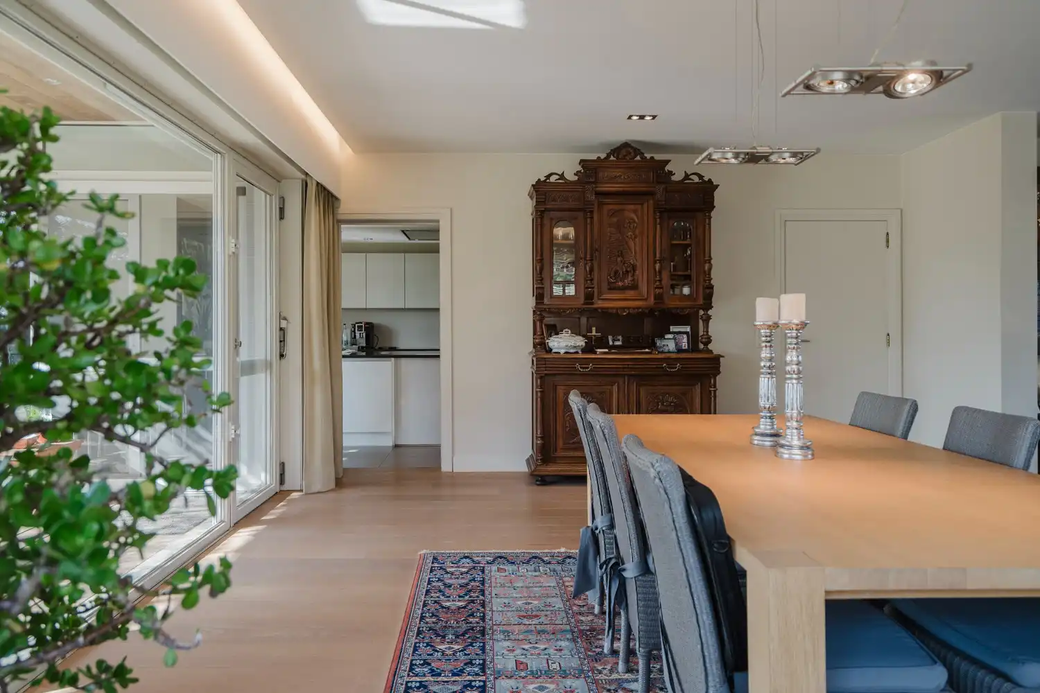 Gelijkvloerse villa in Kortrijk foto 8