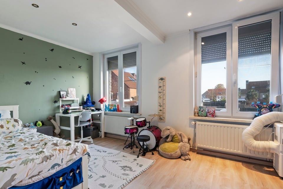 KNUSSE GEZINSWONING MET GARAGE EN ZONNEPANELEN IN SINT-TRUIDEN foto 20