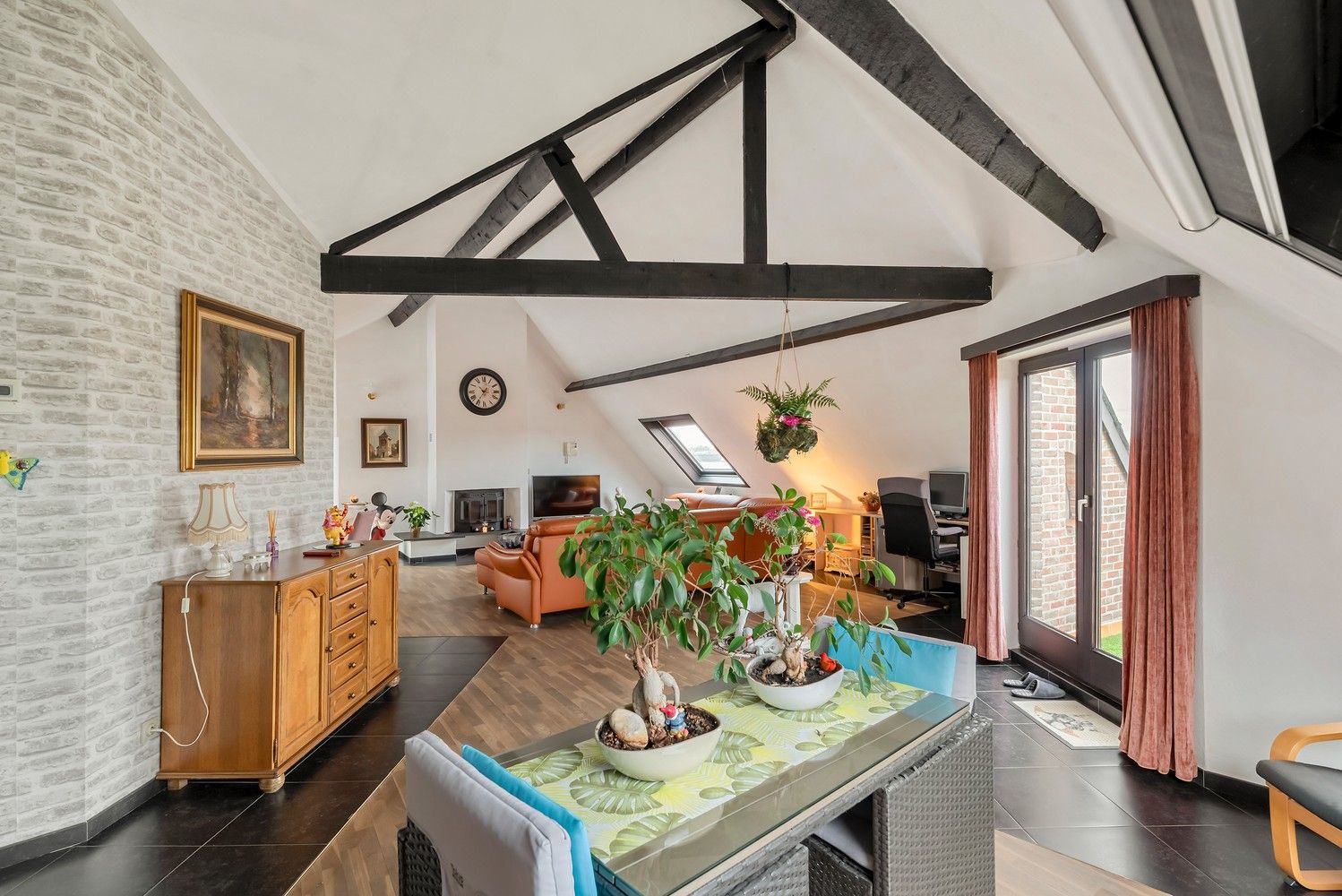 Te koop: goed onderhouden dakappartement met 3 slaapkamers en ruim terras. foto 4