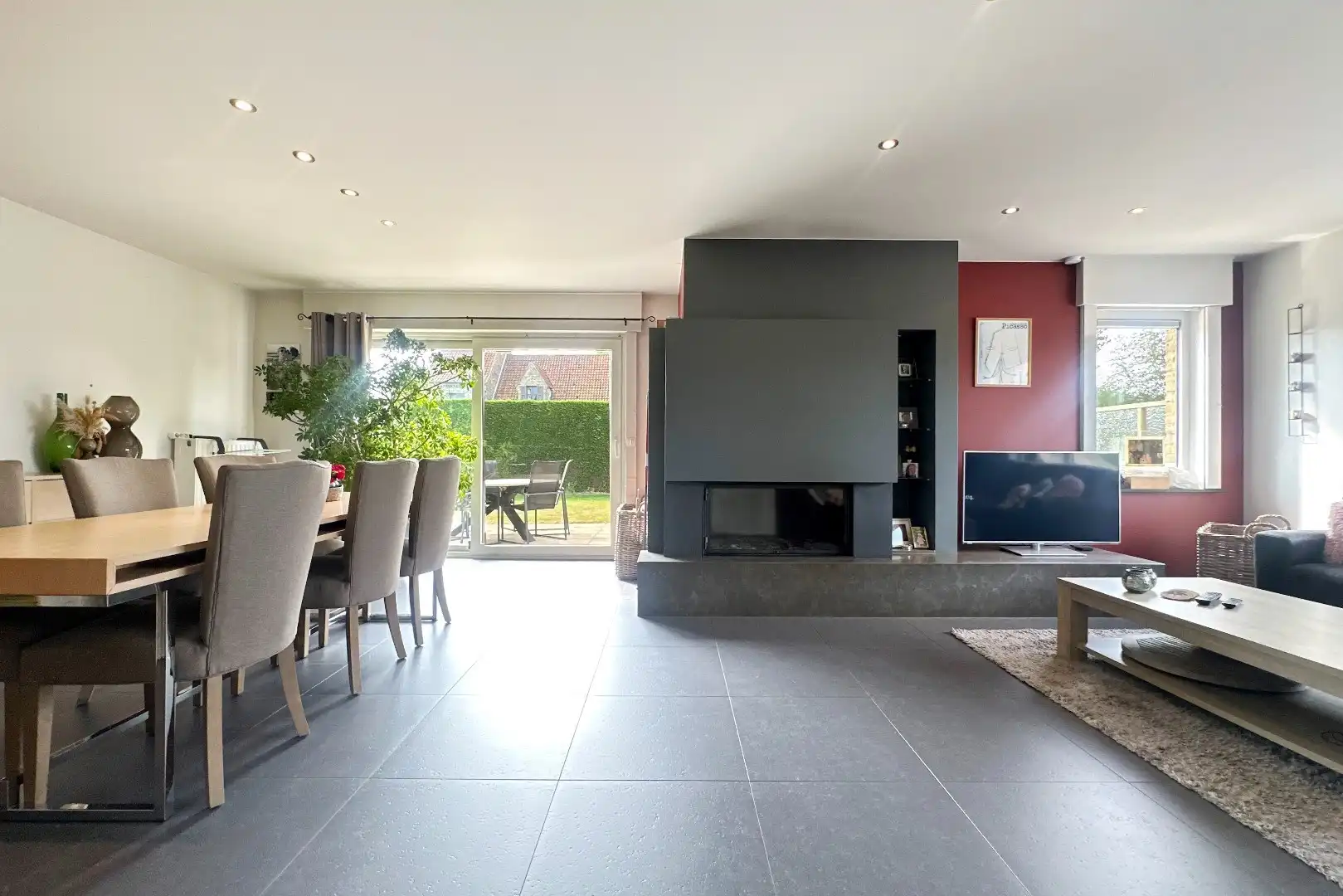 Instapklare woning met landbouwgrond in Assebroek foto 5