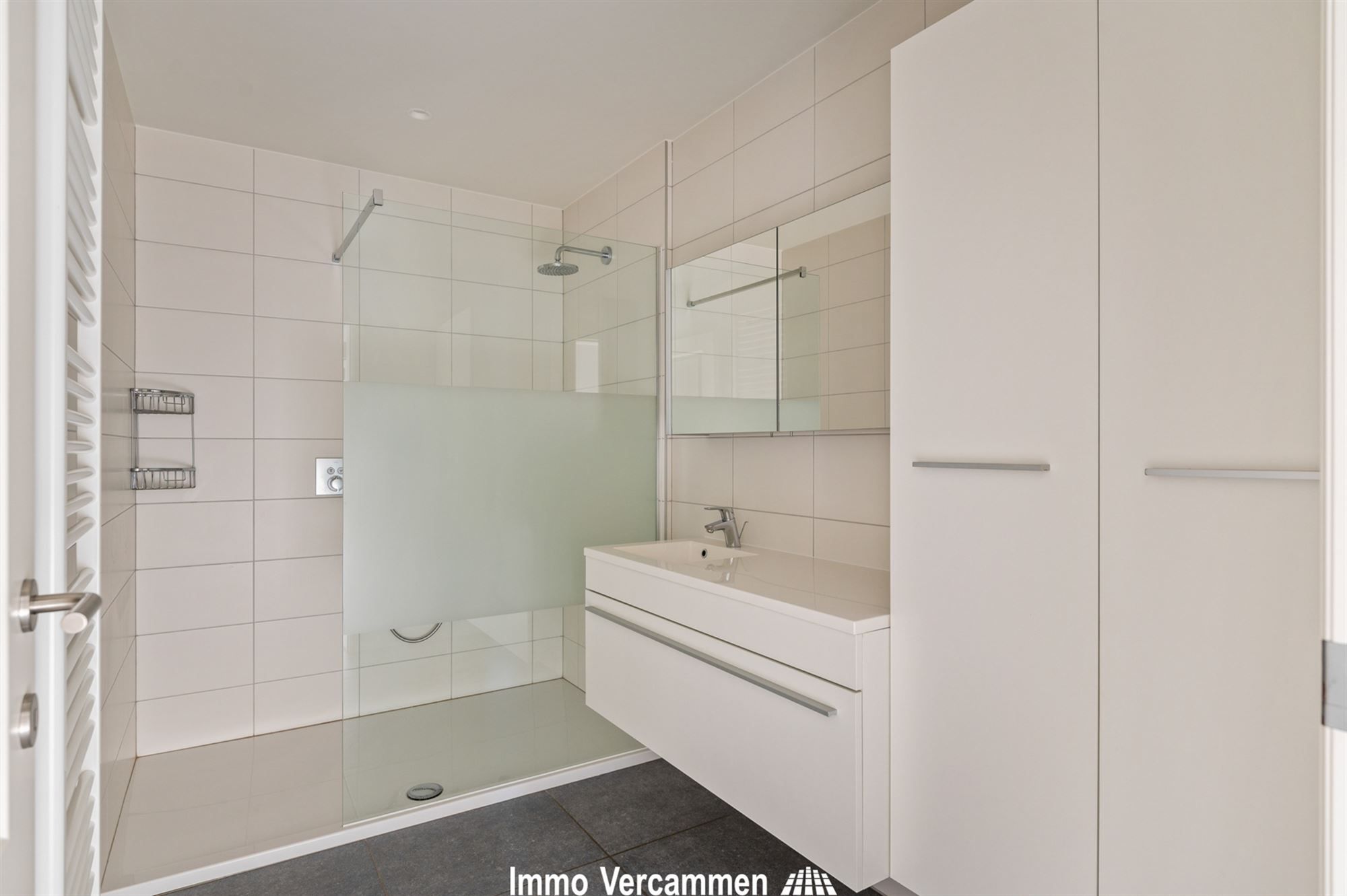 Knap dakappartement met ruim terras te Sint-Katelijne-Waver foto 8