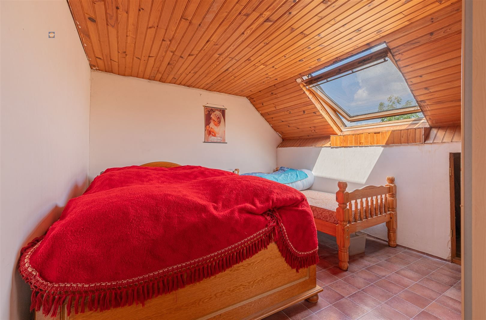 Volwaardige gezinswoning met 5 slaapkamers en 2 badkamers foto 15