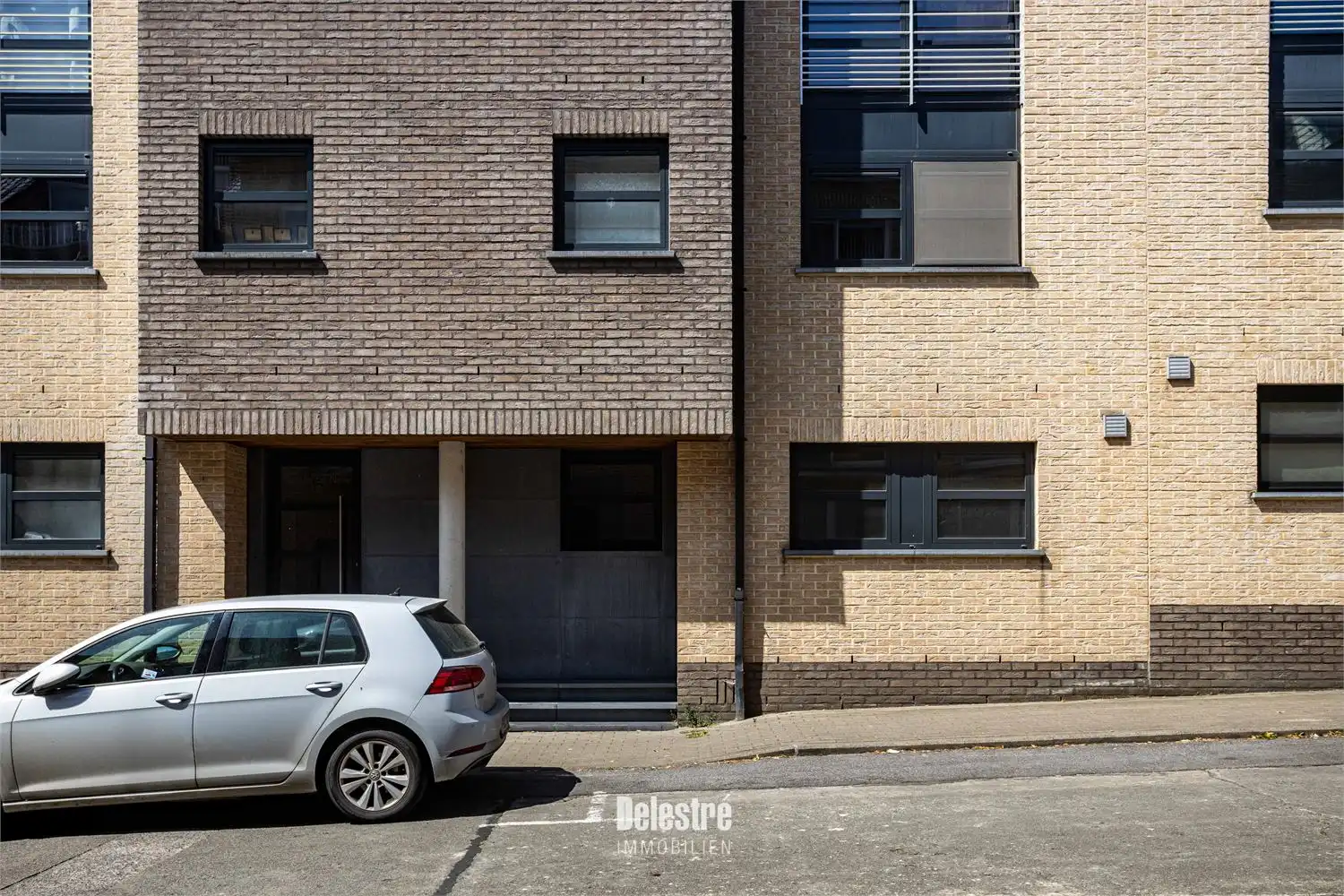 MODERN APP. 3 SLPK. EN RUIM TERRAS MET TUIN INCLUSIEF PARKING foto 35