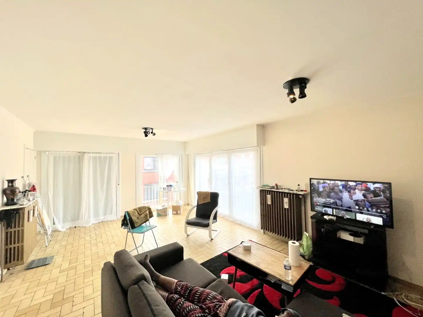 APPARTEMENTSGEBOUW MET 4 APPARTEMENTEN EN 3 GARAGES foto 6