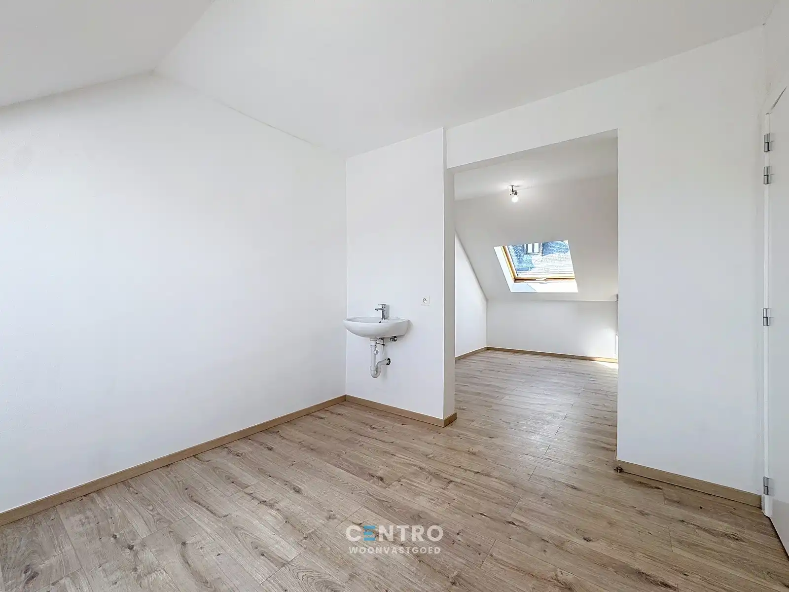 Volledig gerenoveerd opbrengsteigendom, mogelijkheid tot 6% RENDEMENT! foto 28