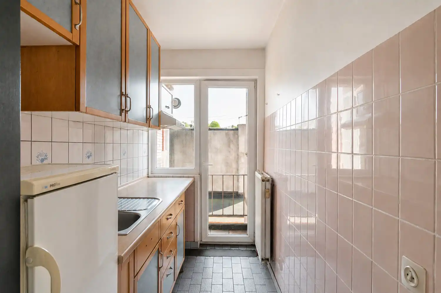 Charmant appartement één slaapkamer en garage in Deurne foto 5