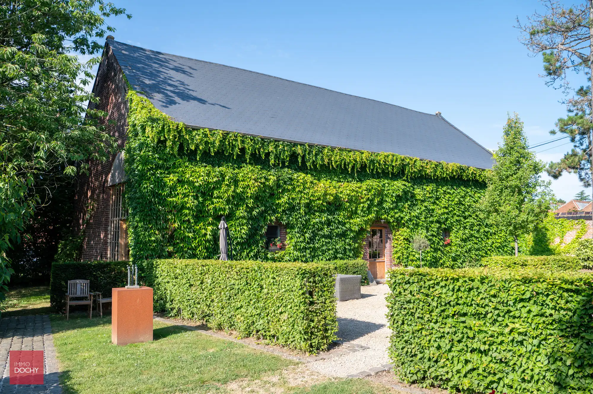 Karaktervolle eigendom met restaurant en woonst foto 20