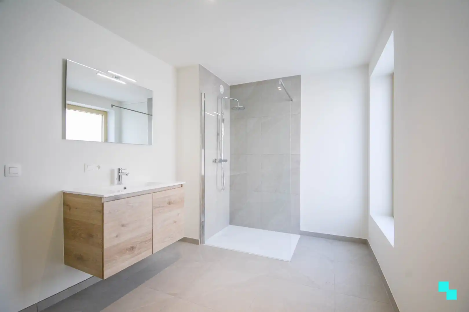 Stijlvolle hernieuwbouwwoning (BEN) met 2 slaapkamers - stadscentrum foto 14