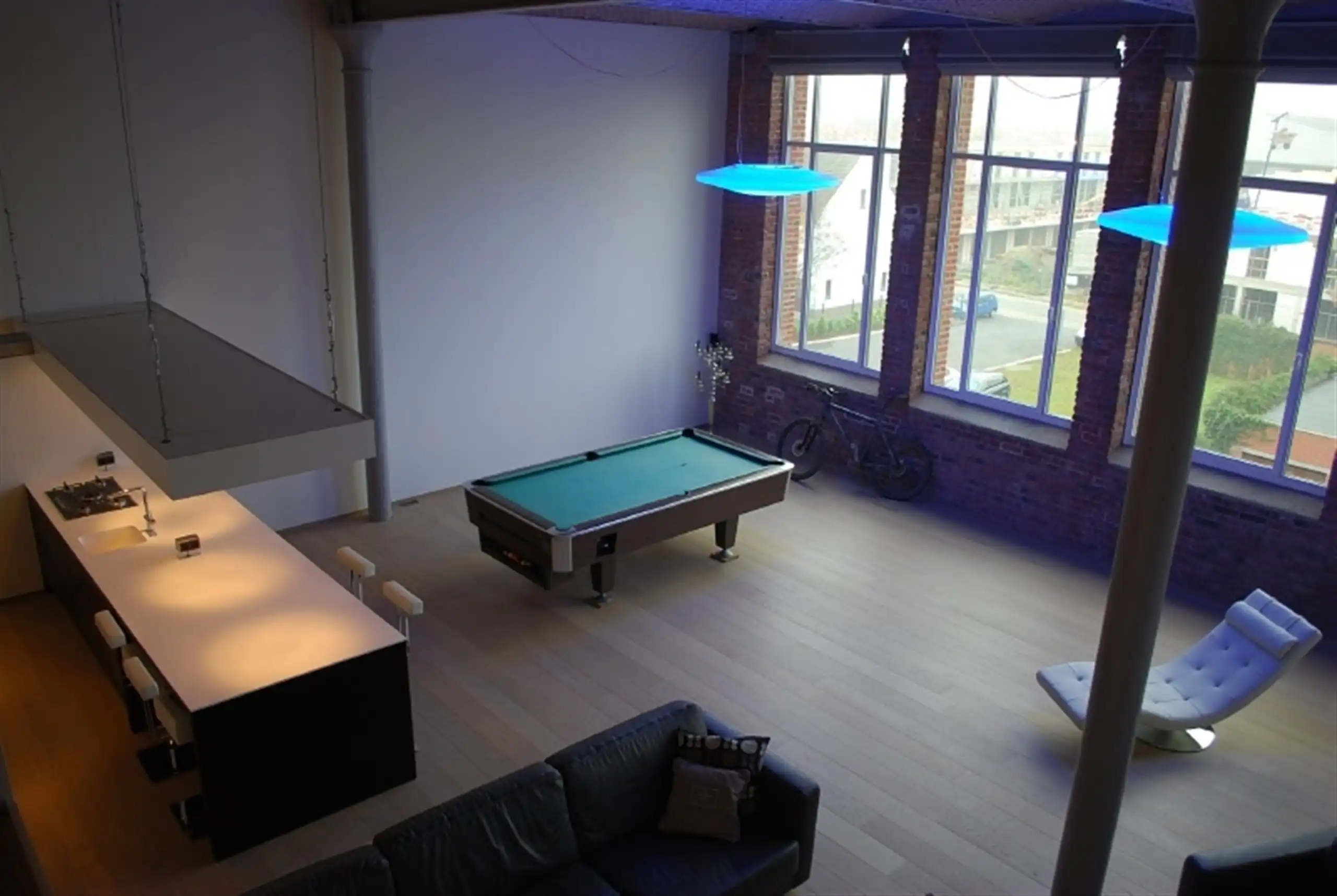 Verrassende, heldere loft met plafondhoogten van 6 m! foto 10