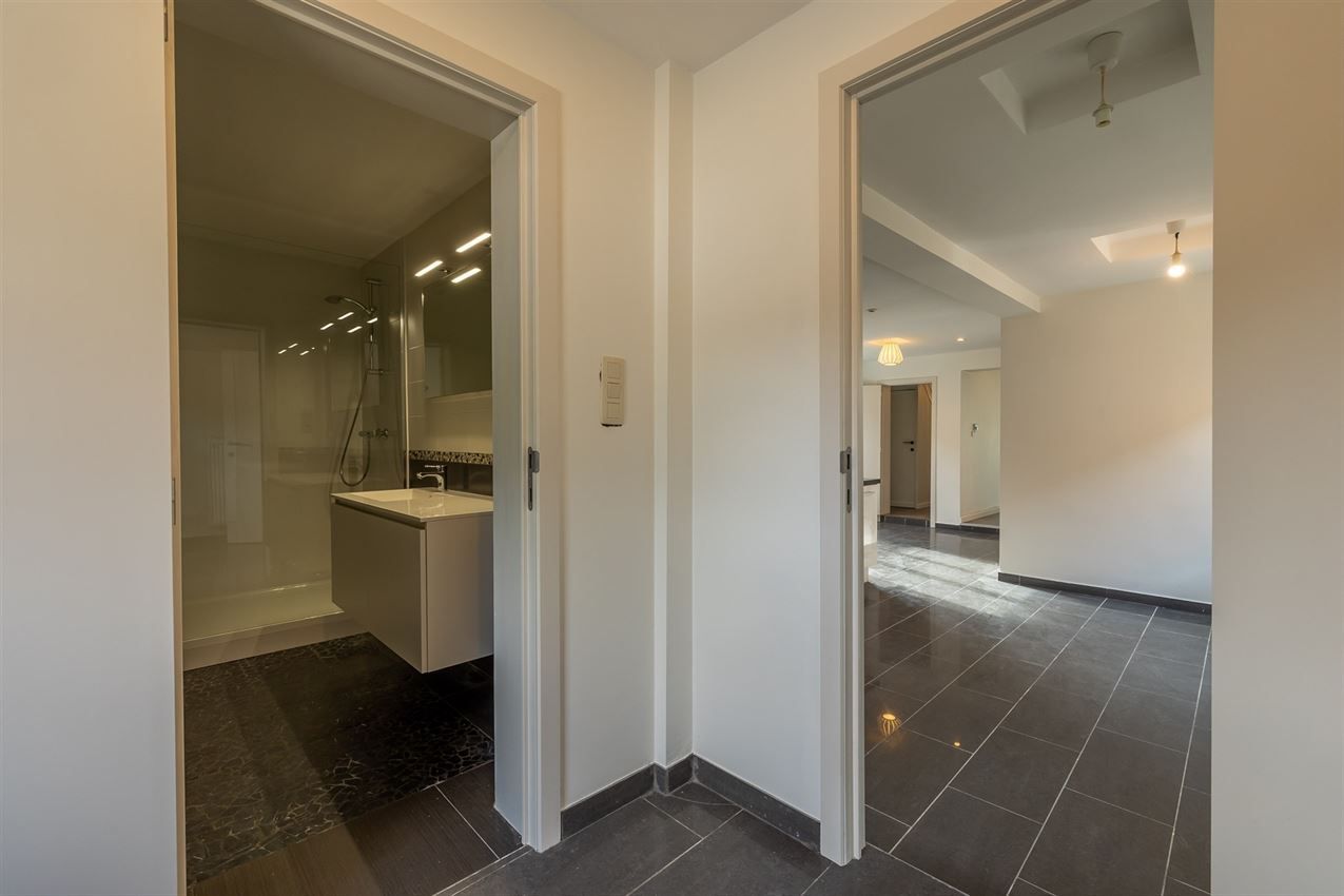 Royale gezinswoning, veel privacy, subliem terras foto 21