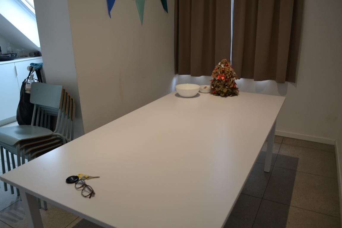 Volledig gerenoveerde studentenkamer foto 15