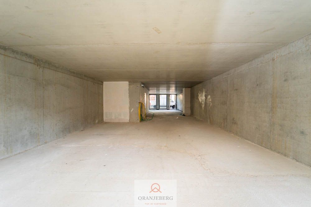 160 m² netto casco handelsruimte of kantoren te huur aan de Kiosk op de KOUTER foto 10