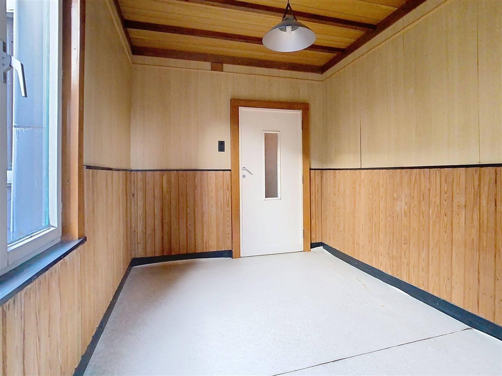 Te renoveren stadswoning, 2 slpks, zolder, tuin, 1a 25ca foto 19