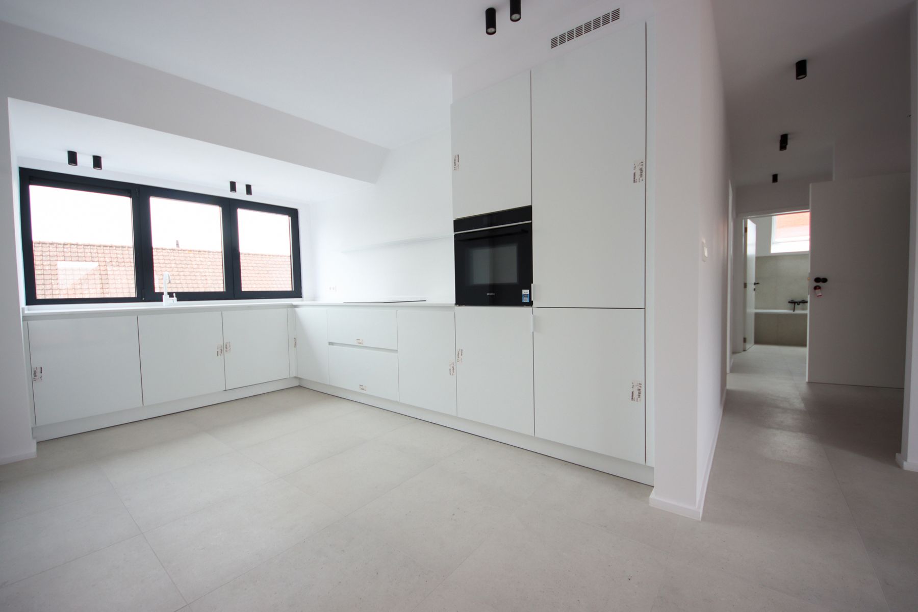 Centraal gelegen appartementsgebouw foto 18