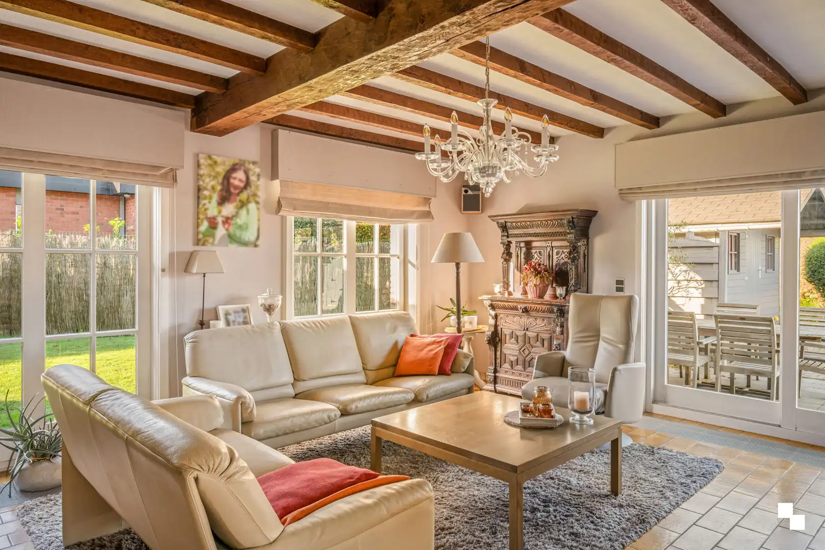 Alleenstaande woning met zicht op de velden in Oosterzele foto 5