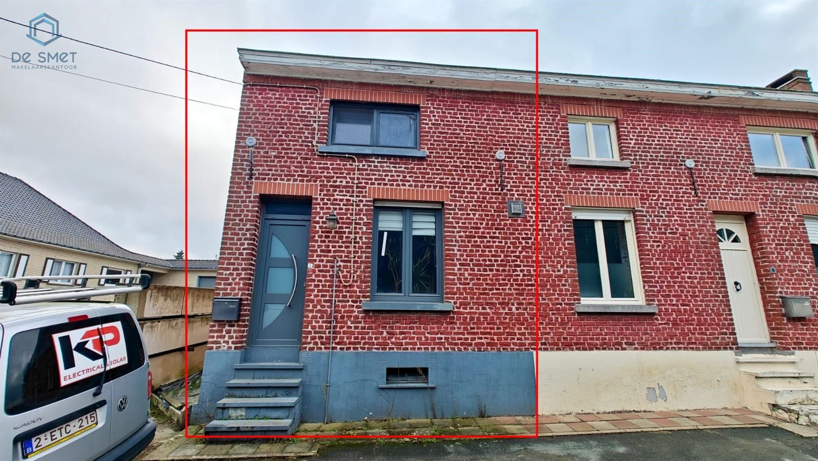 Te renoveren woning,  ideaal voor kangoeroe- of zorgwoning foto 1