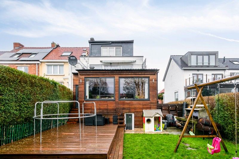 GELIJKVLOERSAPPARTEMENT MET TUIN EN GARAGE IN KONINGSLO foto 20