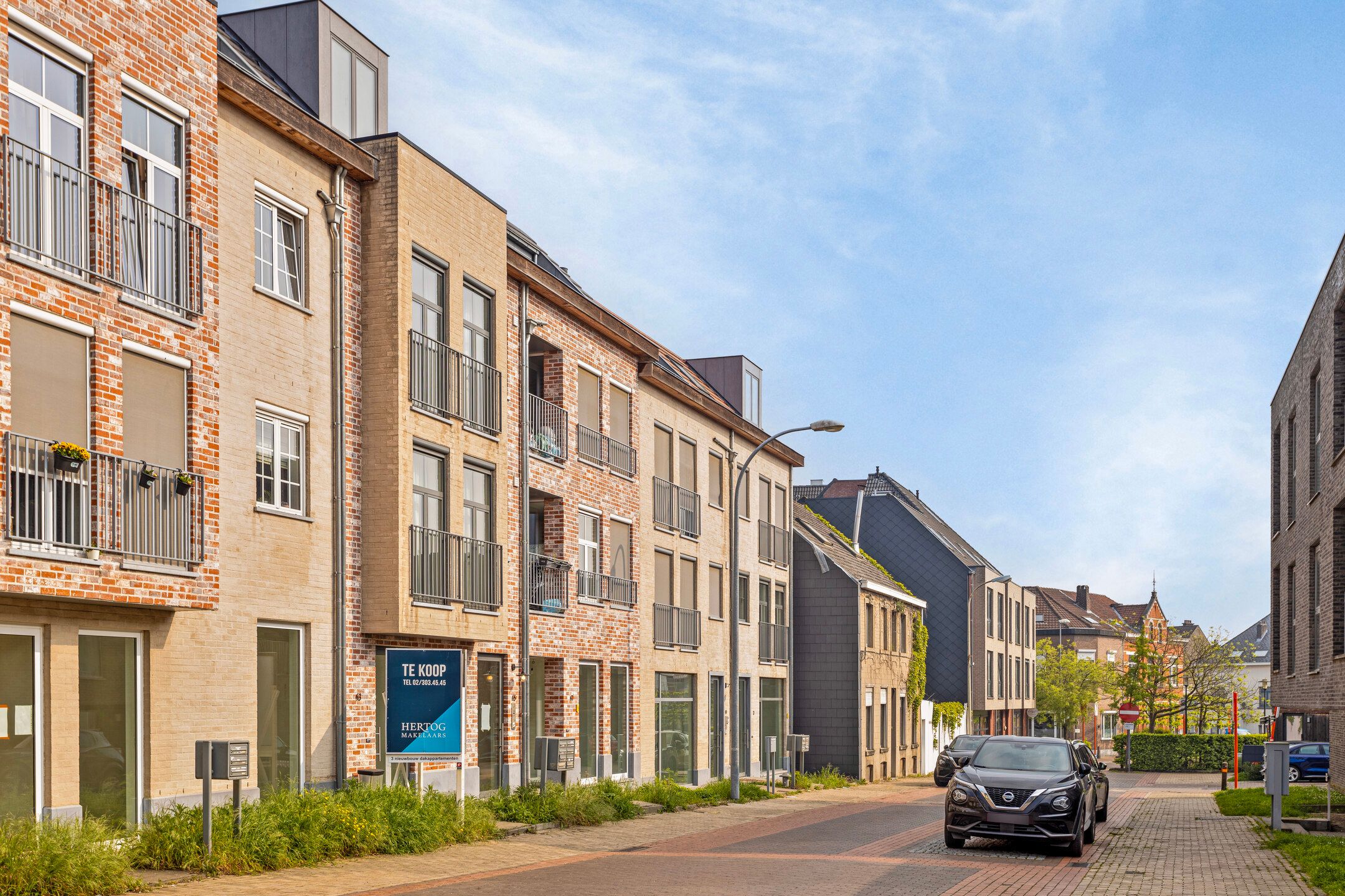 Gelijkvloers nieuwbouwappartement met tuin  foto {{pictureIndex}}
