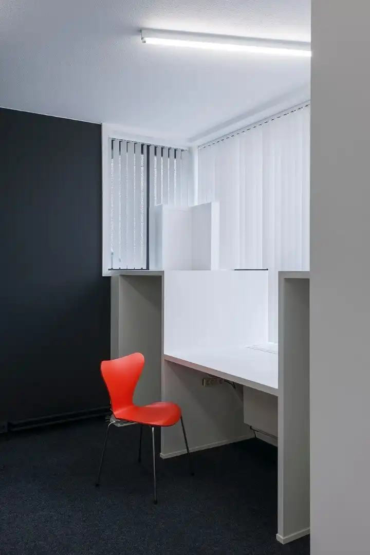 Perfect uitgerust kantoor (22 m²) met parking en alle faciliteiten inclusief, Torhout. foto 22