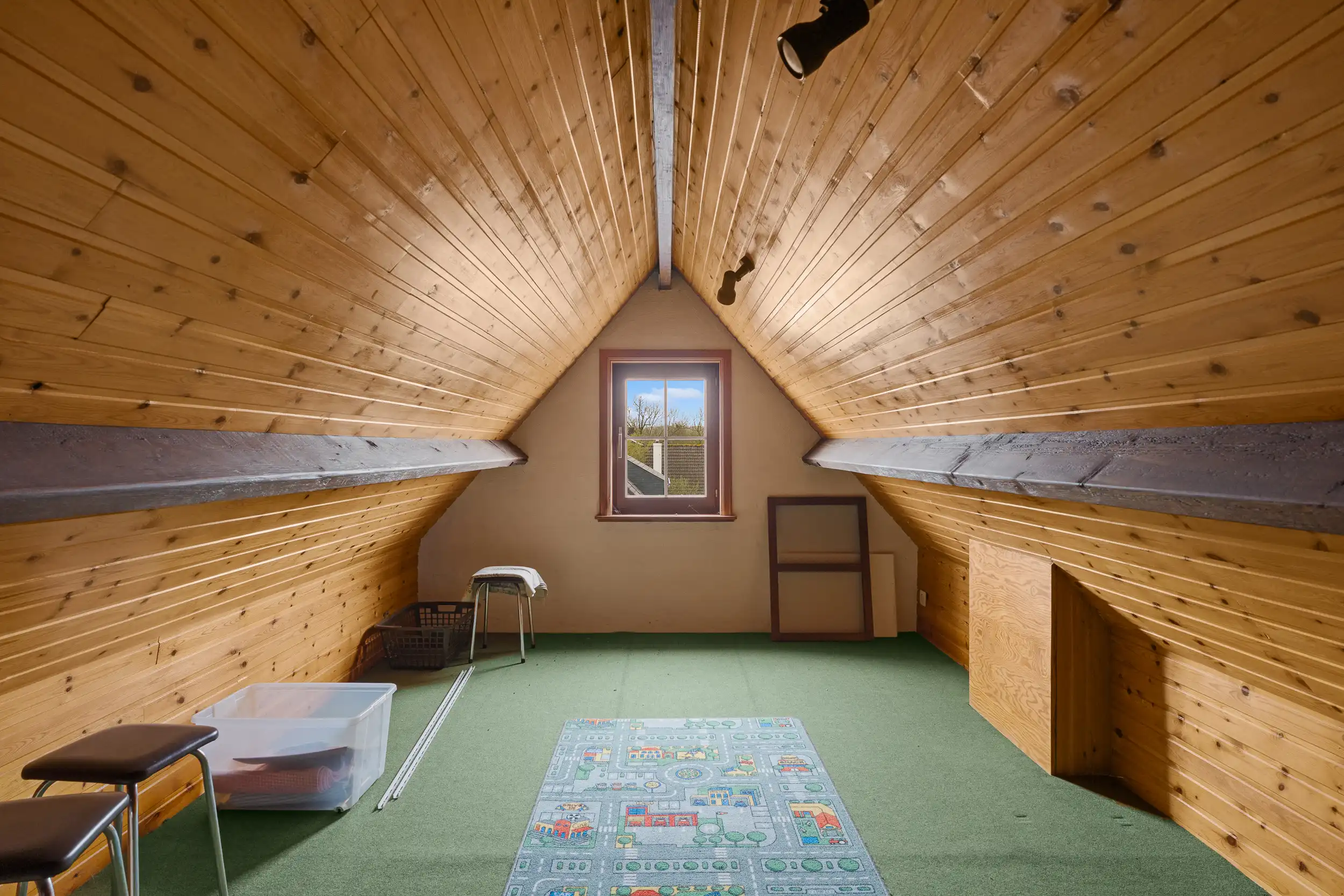 Karaktervolle villa op toplocatie nabij de oude Leiearm foto 18