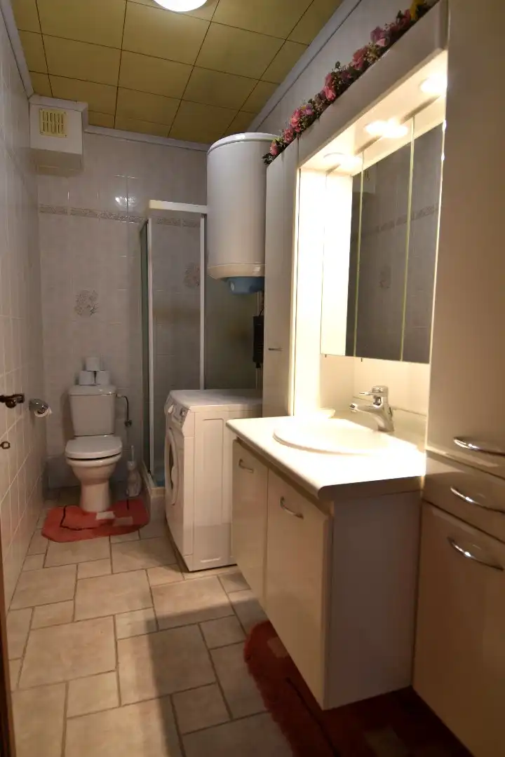 Gelijkvloerse woning in hartje Gullegem, met 2 slaapkamers en tal van troeven foto 8