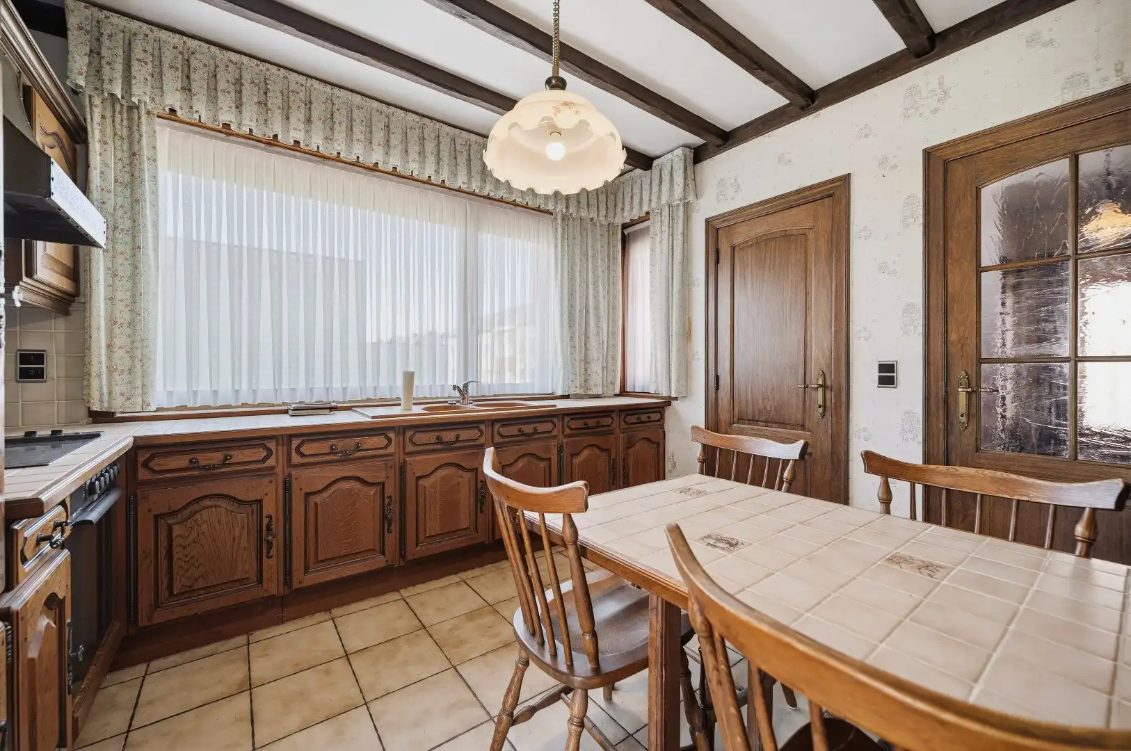 Ruime, te moderniseren HOB met garage en 3 slaapkamers te Tienen foto 9