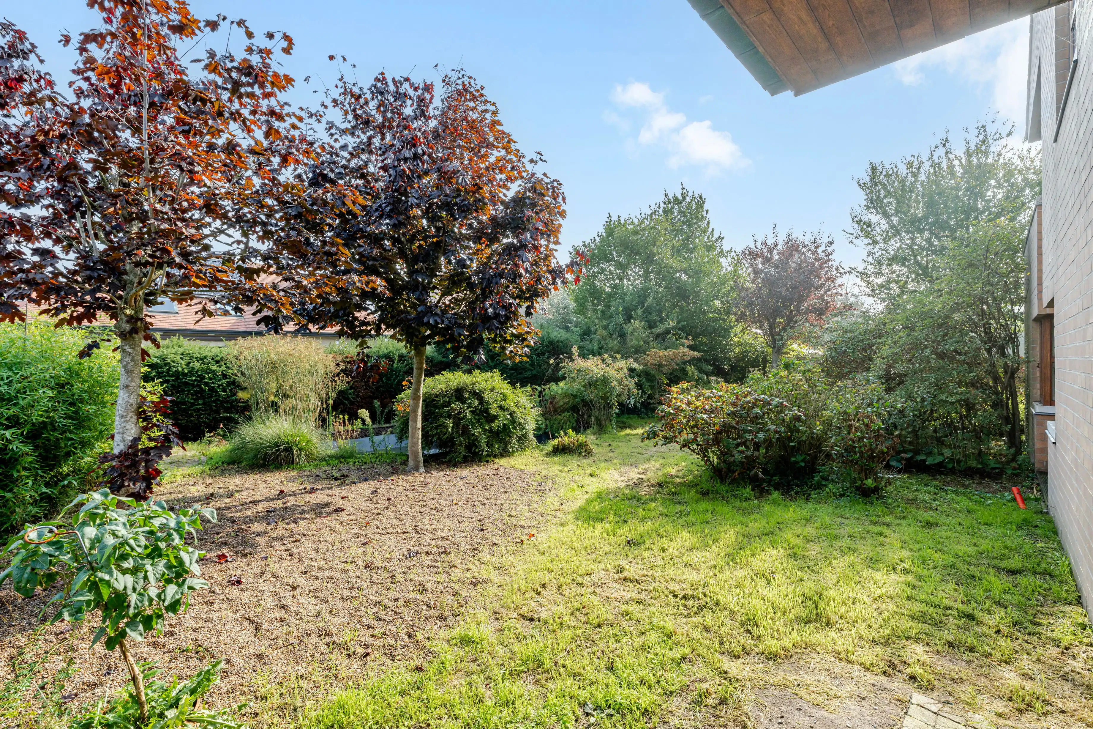 RUIME VILLA MET 340 M² BEW. OPP. AAN WOONPLEZIER, 3 ZONNETERRASSEN EN VOLLEDIG PRIVATE TUIN te Oostende ! foto 37
