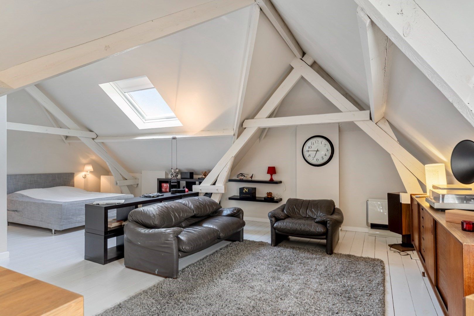 Statige vrijstaande herenwoning vlakbij Genk-centrum - EPC A-Label foto 36